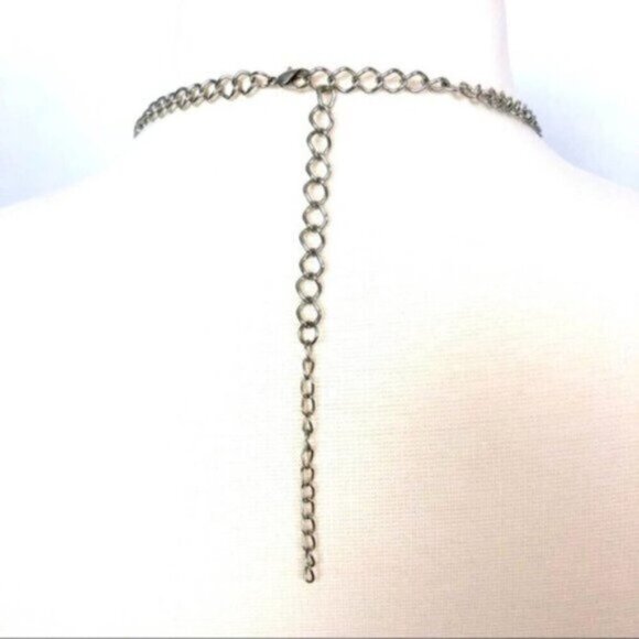 Women's Silver Faux & Chunky Turquoise Bead Necklace Size OS - Picture 5 of 5